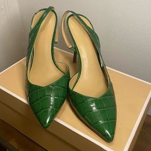 Michael Kors pumps, green, size:8.5